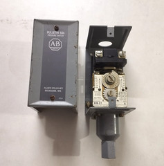Allen-Bradley 836-C7 Pressure Switch Bulletin 836 24-600V AC 125-250V DC Marine