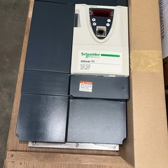 Schneider Electric Altivar ATV71 ATV71HD15N4