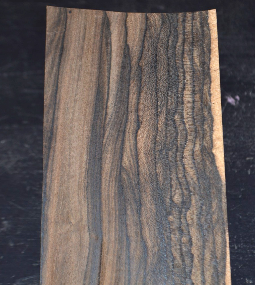 Ziricote Wood Veneer Sheet 4.5 x 45 inches 1/42nd 42083-97