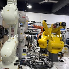 1 Pc Used tested 90% New For KUKA KRC4 00-168-334 Robot controller Teach Pendant