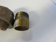 Lead Free 1-1/2″ FNPT x 1-1/2″ FNPT Union Coupling & 2″ Long Nipple