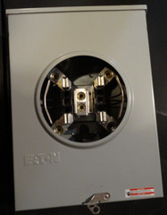 Eaton 200 Amp Meter Socket Ringless Underground New UTRS213AE