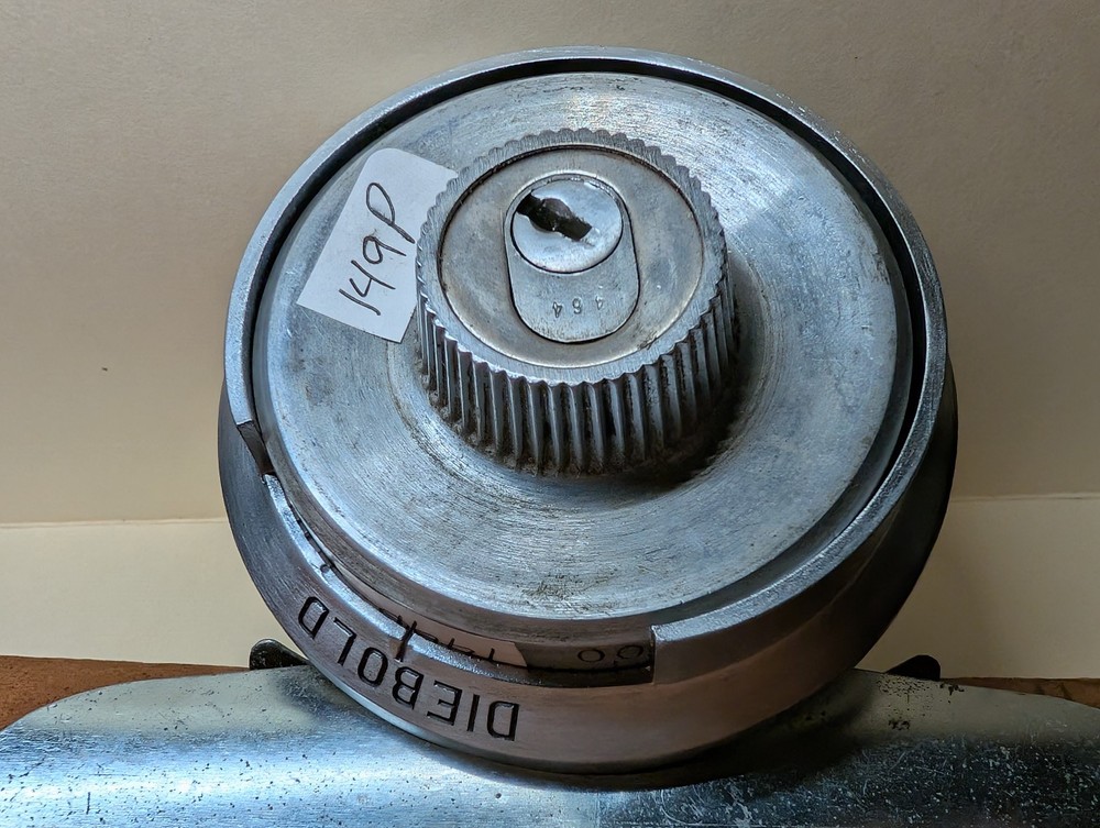 Diebold combination lock -149