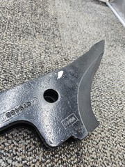 Unverferth 67948B Zone Builder Ripper Point, Black Fits 3/4″ Shank