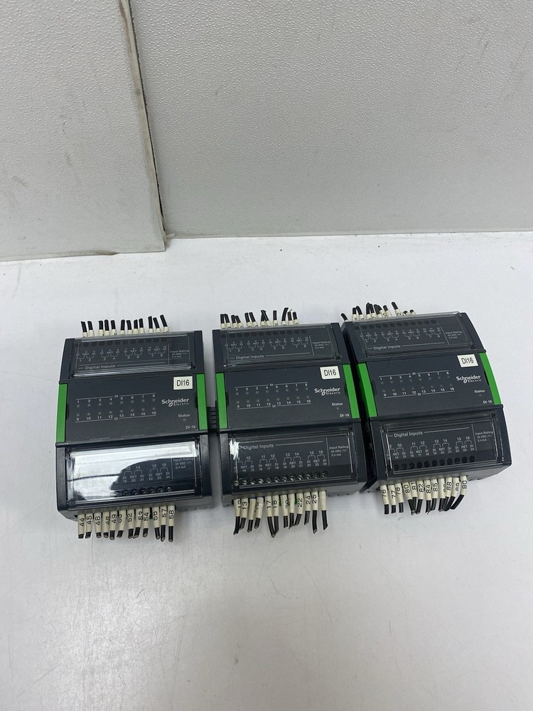 SCHNEIDER DI-16 I/O MODULE SXWDI16XX10001 Smartx Controller + TB-I/O-W1 Terminal