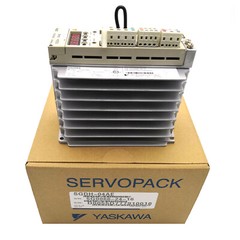 New In Box YASKAWA SGDH-04AE Servo Drive