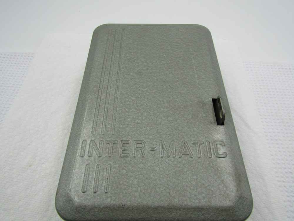 Intermatic Model LS-7071 Water Sprinkler 7 Day Timer; 3-Circuit, 1/8 HP 120V