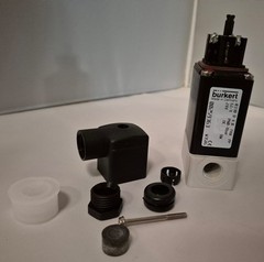 Burkert 0330 direct-acting, media-separated pivoted armature valve