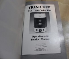 Dentsply/York Division Triad 2000 VLC Light Curing Unit For Parts/Repair, *READ*