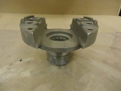 Standard Splined Flange 6 1/2in Diameter x 4 1/4in H ID 1 7/8in C880091 Metal