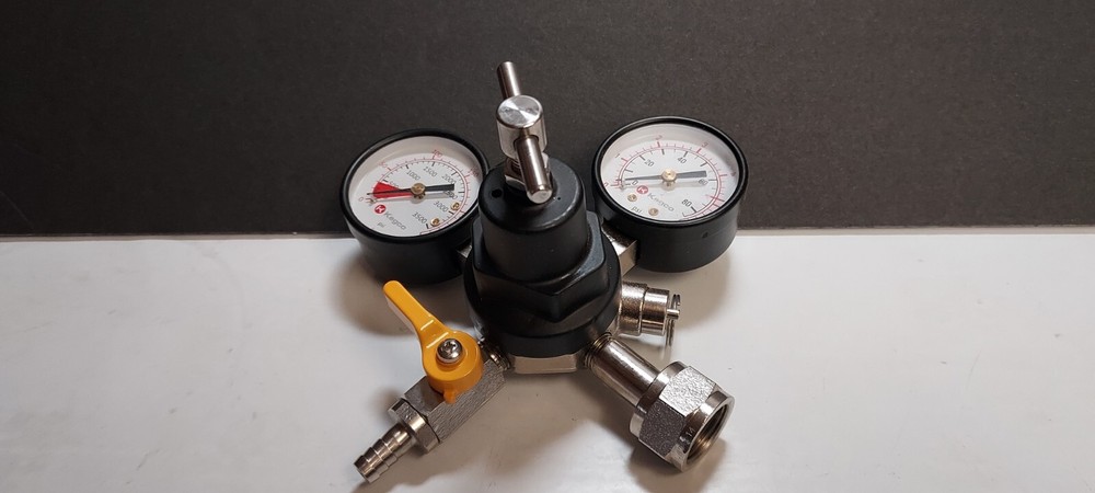 Kegco Commercial Grade Double Gauge One Tap Beer Regulator