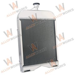 Aluminum Radiator 3 Row Fit Ford New Holland Tractor 9N,2N,8N 8N8005 86551430