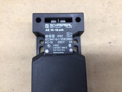 SCHMERSAL AZ-16-12ZVK SAFETY SWITCH #4057K14IAC