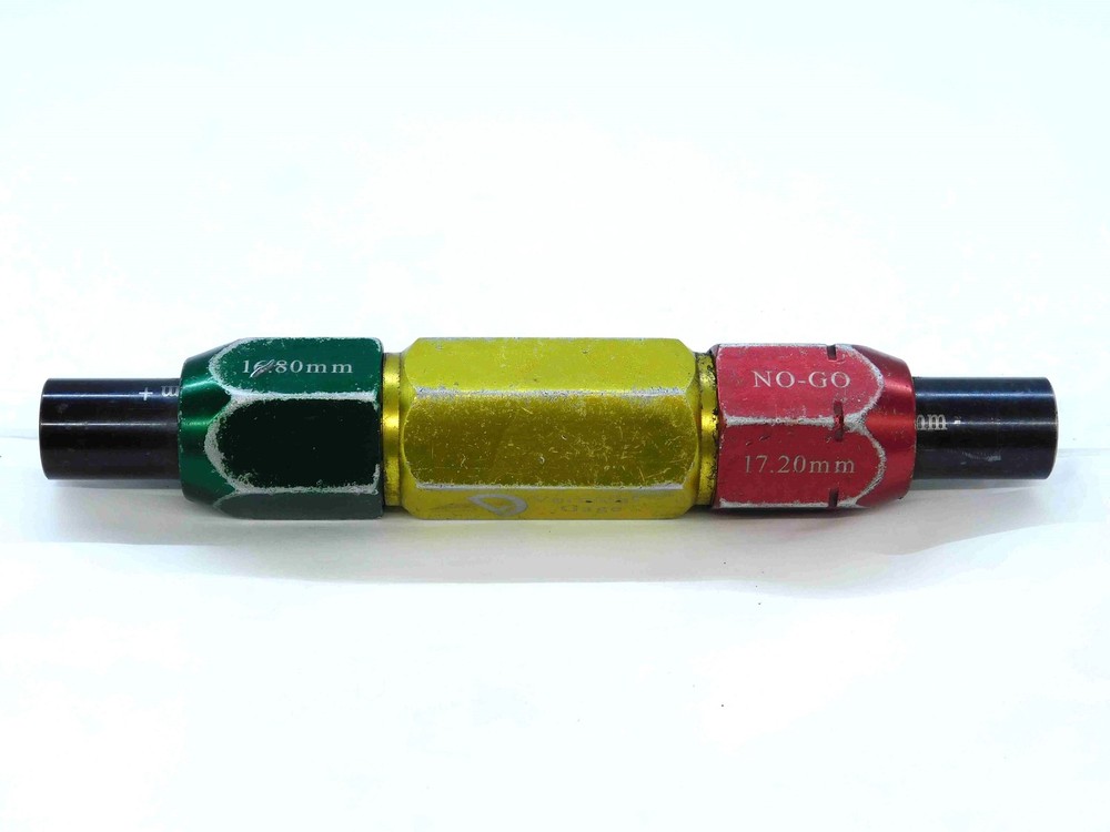 16.800 & 17.200 CL ZZ mm PIN PLUG GAGE GO NOGO 17.000 -.200 17 .6614 16.80 17.20