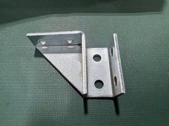 B-Line B274RZN Right Hand 8-Hole Single Corner Gussetted,Zinc Pltd,Sold/piece
