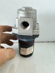 SMC NAR4000-N04 PNEUMATIC PRESSURE REGULATOR 0.05 – 0.85MPa NAR4000N04 (32)