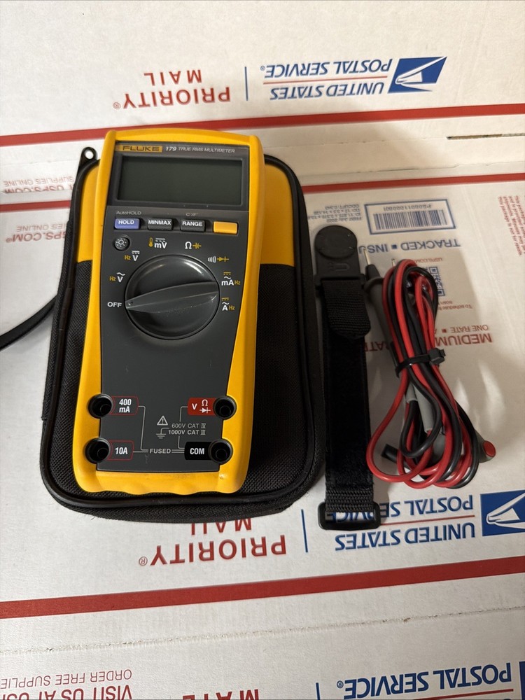 Fluke 179 True RMS Digital Multimeter