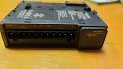 Schneider Electric TM3DM8R Modicon TM3 8 IO 4 inputs 4 relay outputs 24V