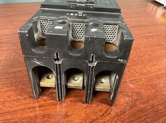 GE Circuit Breaker 175A 600V | TFJ236200 |