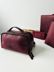 Luxury Leather Gift Set: Notebook, Wallet, Cosmetic Bag, Keychain – Personalized