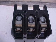 GE TFJ236200 3 Pole 225 Amp 600 V Main Circuit Breaker