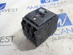 QHB315 SQUARE D Bolt on 3 pole 15 amp 240 volt 65kA QHB Circuit Breaker
