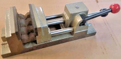 3″ Quick Grip Drill Press Vise with Ground Sides