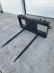 New Skid Steer JCT Hay Bale Spear Attachment Bobcat CAT CASE Deere