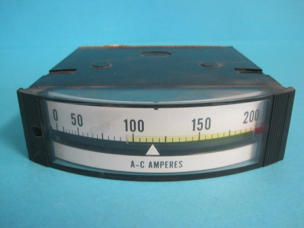 EIL 01/196 8814 0-200 A-C AMPERES VERTICAL PANEL METER USED GAUGE
