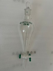 CG-1743-10 Chemglass 125mL Separatory Funnel, Squibb, 19/22 Joint Size