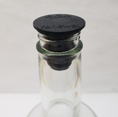 48x Universal Wine & Liquor Bottle Reusable Stopper BLACK
