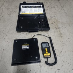 CPS CC220 Compute-A-Charge Refrigerant Charging Scale Used