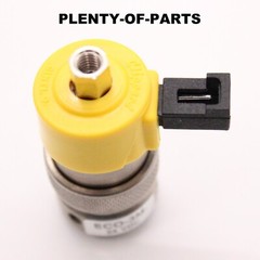 Clippard ECO-3M-24 3-Way Universally Ported Electronic Valve 24VDC