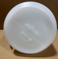 Winco PSUD-32, 32-Ounce Plastic Syrup Dispenser with Plastic Lid