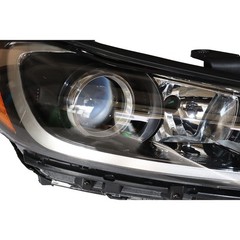 2017-2018 Hyundai Elantra Halogen Headlights Pair Clear Lens Black Housing