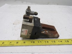 Compact Air Products SG202 Square Base Angular Pneumatic Gripper Grabber 2″ Open