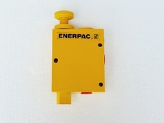 ENERPAC 8620E High Pressure Hydraulic Valve # NEW