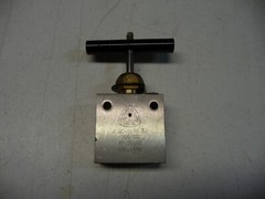 Autoclave Engineers 2040-9465-R2, Stainless Steel Valve