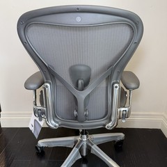 Herman Miller Aeron Office Chair – Size B – Graphite – Polished Aluminum