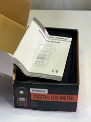 Lot of 4 Digital Lux Meters: 20250-00, EPS2000LM, LX1010BS, LX1330B