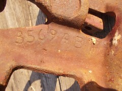 International IH grain drill planter bracket w/ drive gear sprocket 3569AB