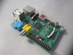 Element 14 Raspberry Pi (c)2011.12 Model B Revision 2.0