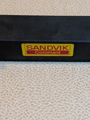 Sandvik Coromant DCLNR 2525M 12 Turning Tool Holder 25mm 1 in Lathe Shank Sweden