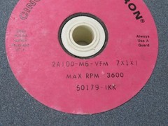 MILACRON 7″ x 1″ x 1″ 2A100-M6-VSM Silicon Carbide Grinding Wheel with Bushing