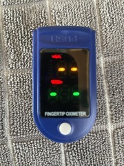 LK 87 fingertip pulse oximeter