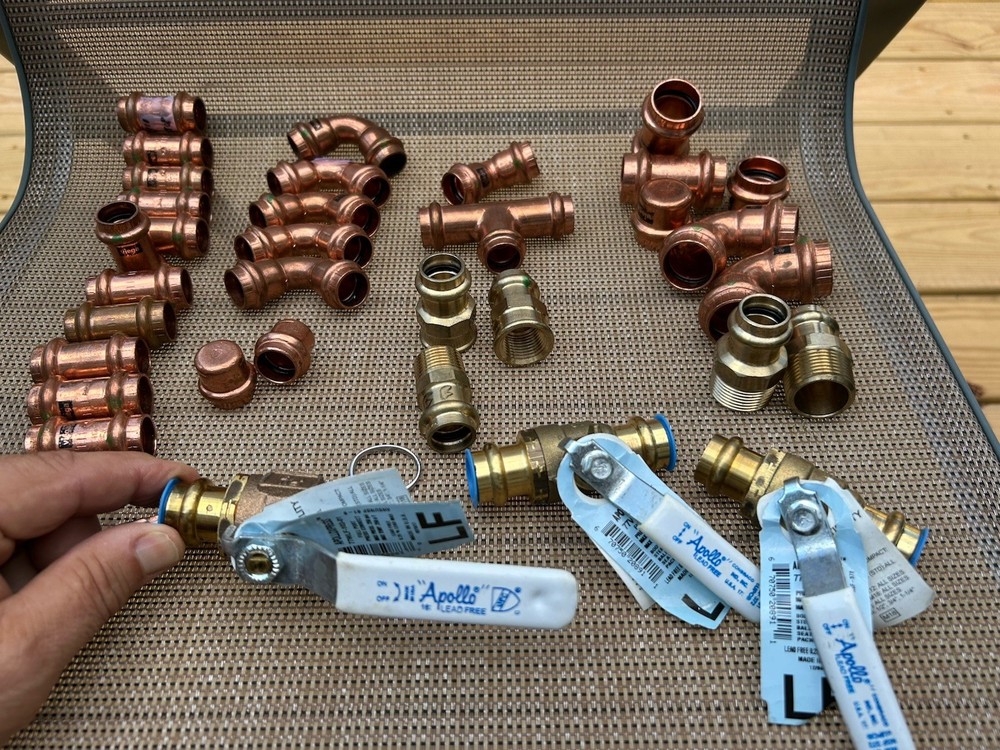 Lot of 31 PRO PRESS Viega Copper 1/2” And 3/4” Fittings And 4 Pro Press Valves