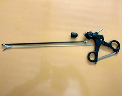 1pcs Laparoscopic Alligator Grasper 5mmx330mm Surgical SS Instrument CE Approved