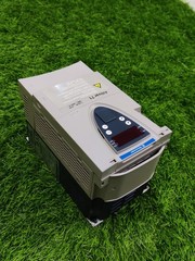 SCHNEIDER ELECTRIC ( ATV71 ) ALTIVAR 71 ATV71HU15N4Z 1.5 KW 2 HP AC DRIVE