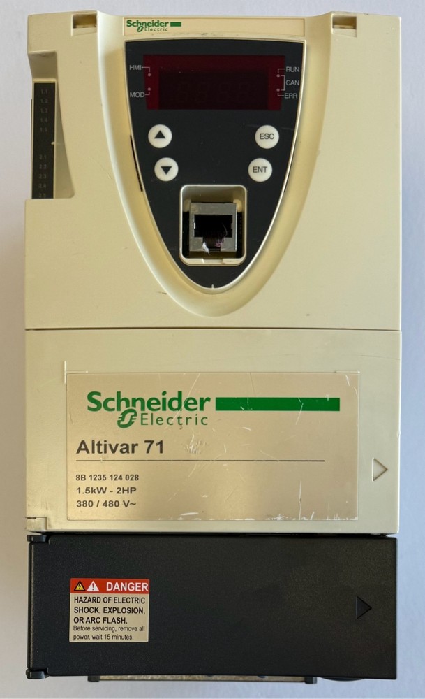 Schneider Altivar 71 Frequency Inverter / 1.5kW – 2HP / 380-480V / ATV71HU15N4