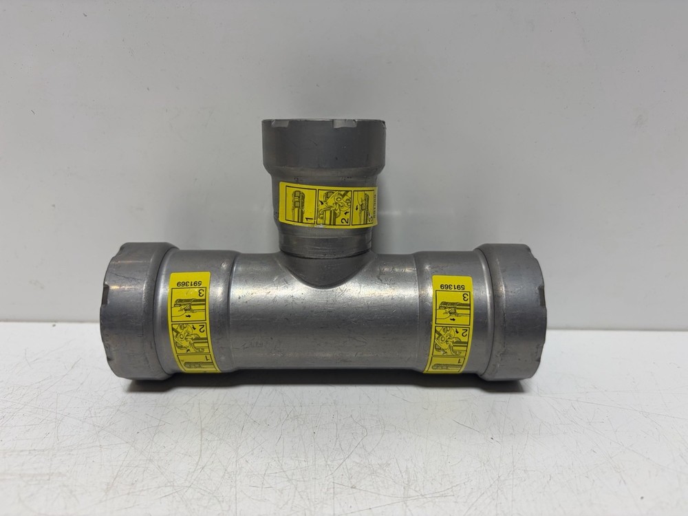 Viega 25341 MegapressG Tee, 1″ X 1″ X 3/4″ Carbon Steel